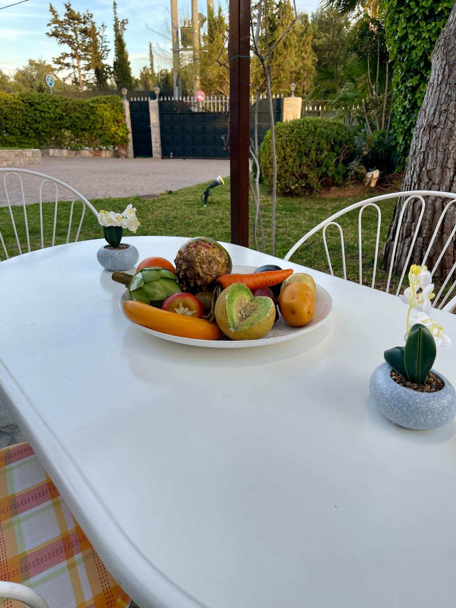 Erotospilia Porto Rafti Near The Athens Airport Apartment Bagian luar foto